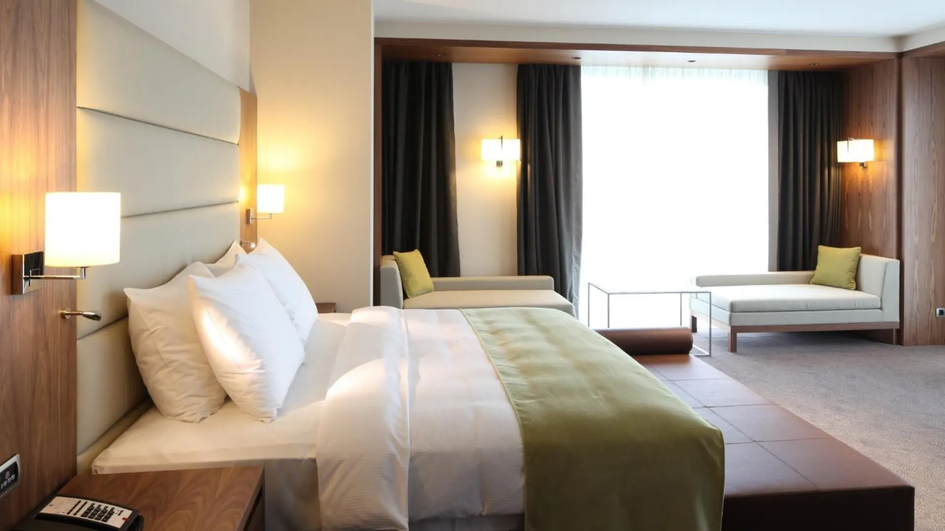 Hotel Ocean Suites Near Delhi Airport New Delhi 4*,  India